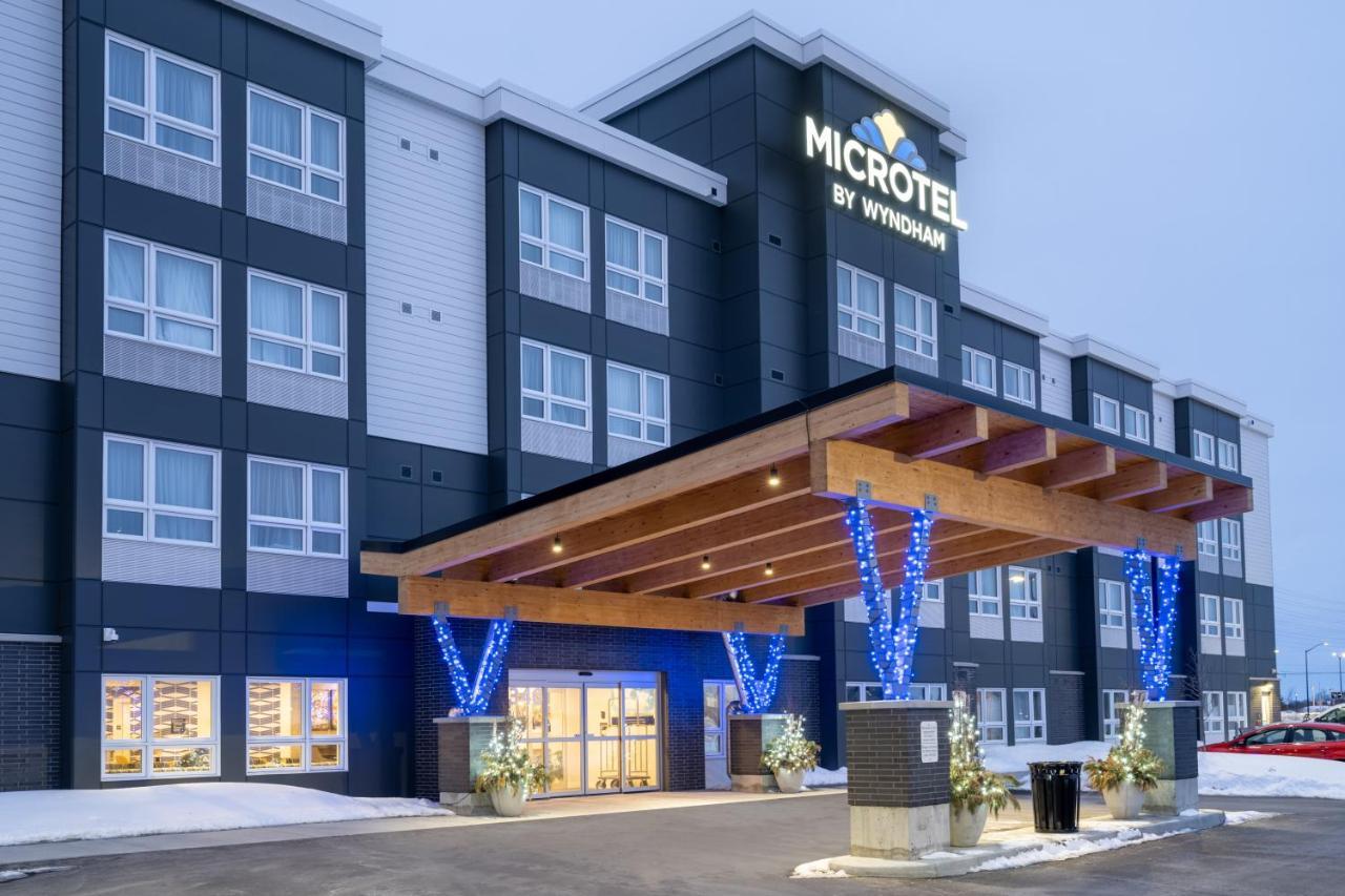 Microtel Inn & Suites By Wyndham Kanata Ottawa West ภายนอก รูปภาพ